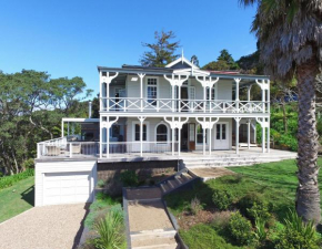 The Sanctuary- Stay Waiheke